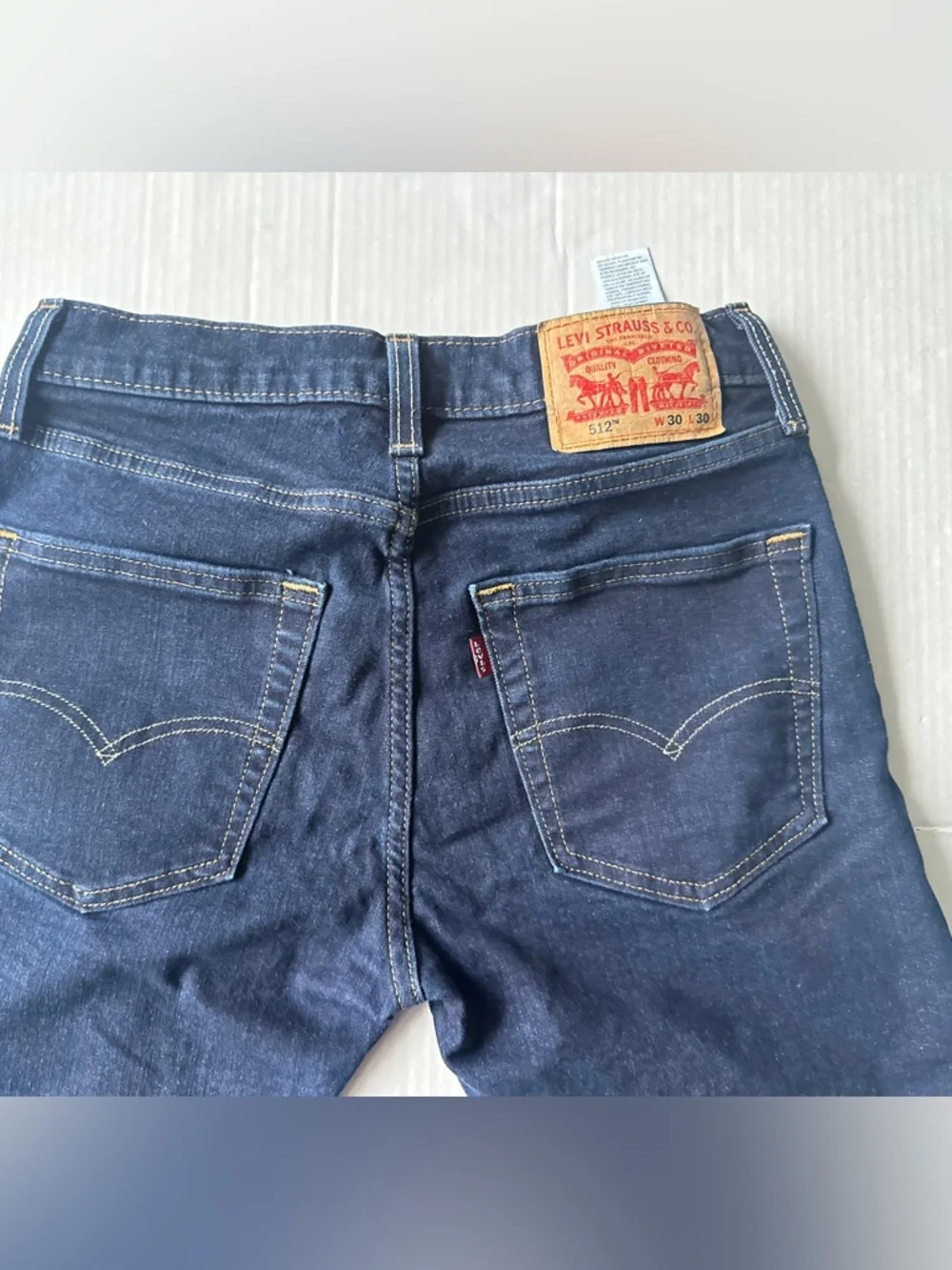 Levis classic dark